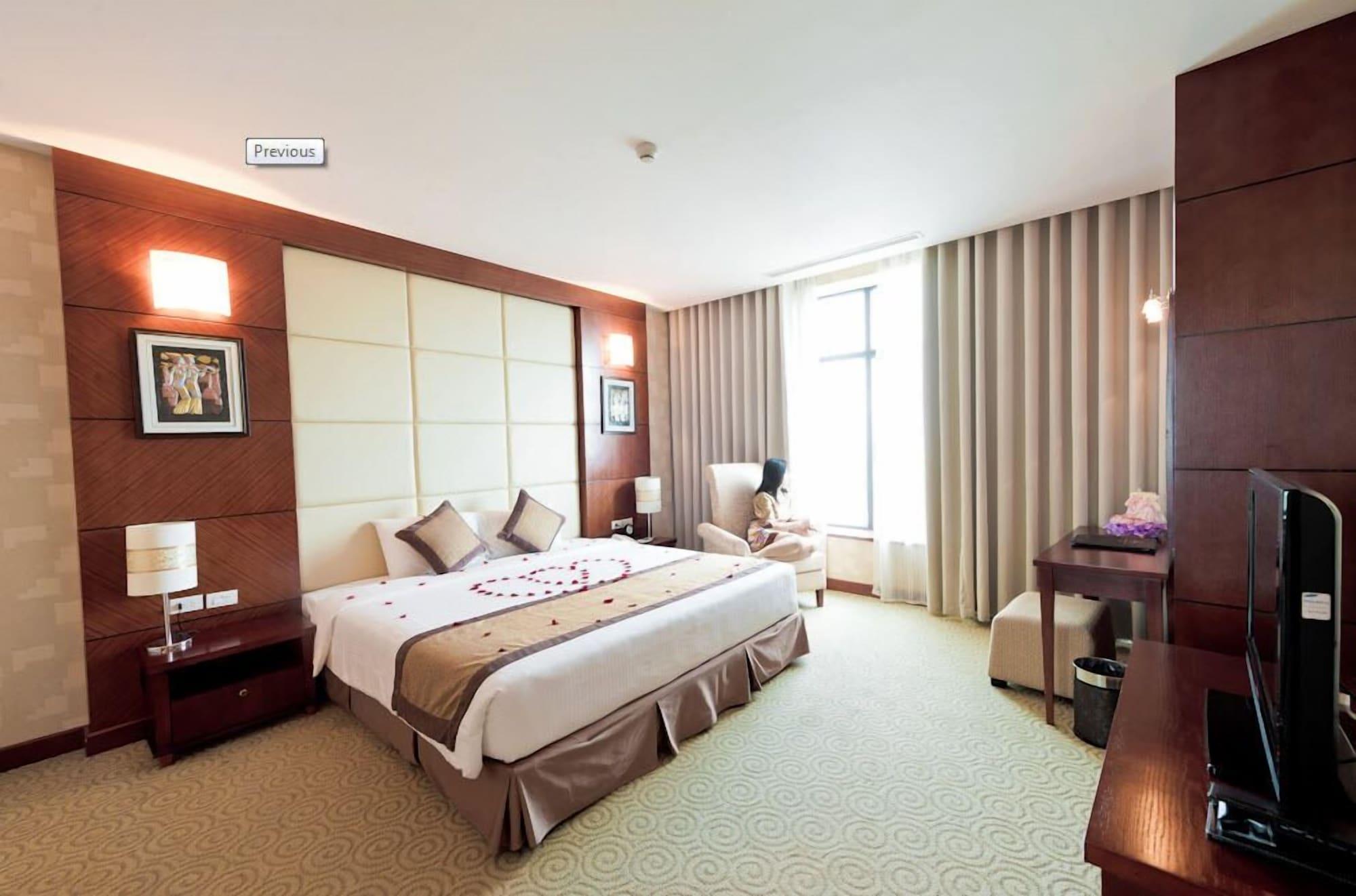 Muong Thanh Grand Hanoi Hotel Экстерьер фото