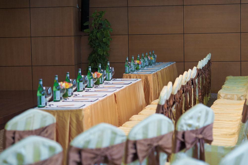 Muong Thanh Grand Hanoi Hotel Экстерьер фото